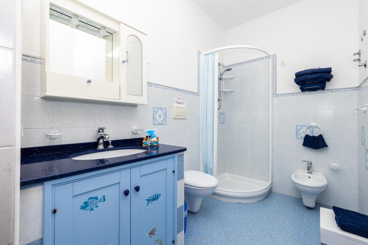 Lauricella Bed And Breakfast Lipari  Bagian luar foto