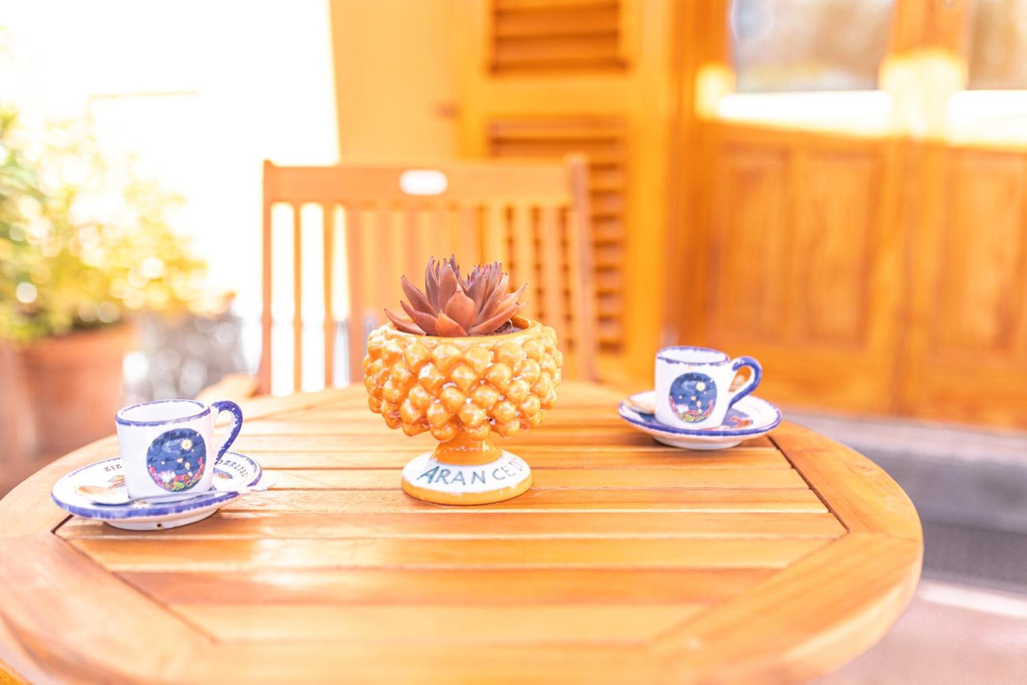 Lauricella Bed And Breakfast Lipari  Bagian luar foto